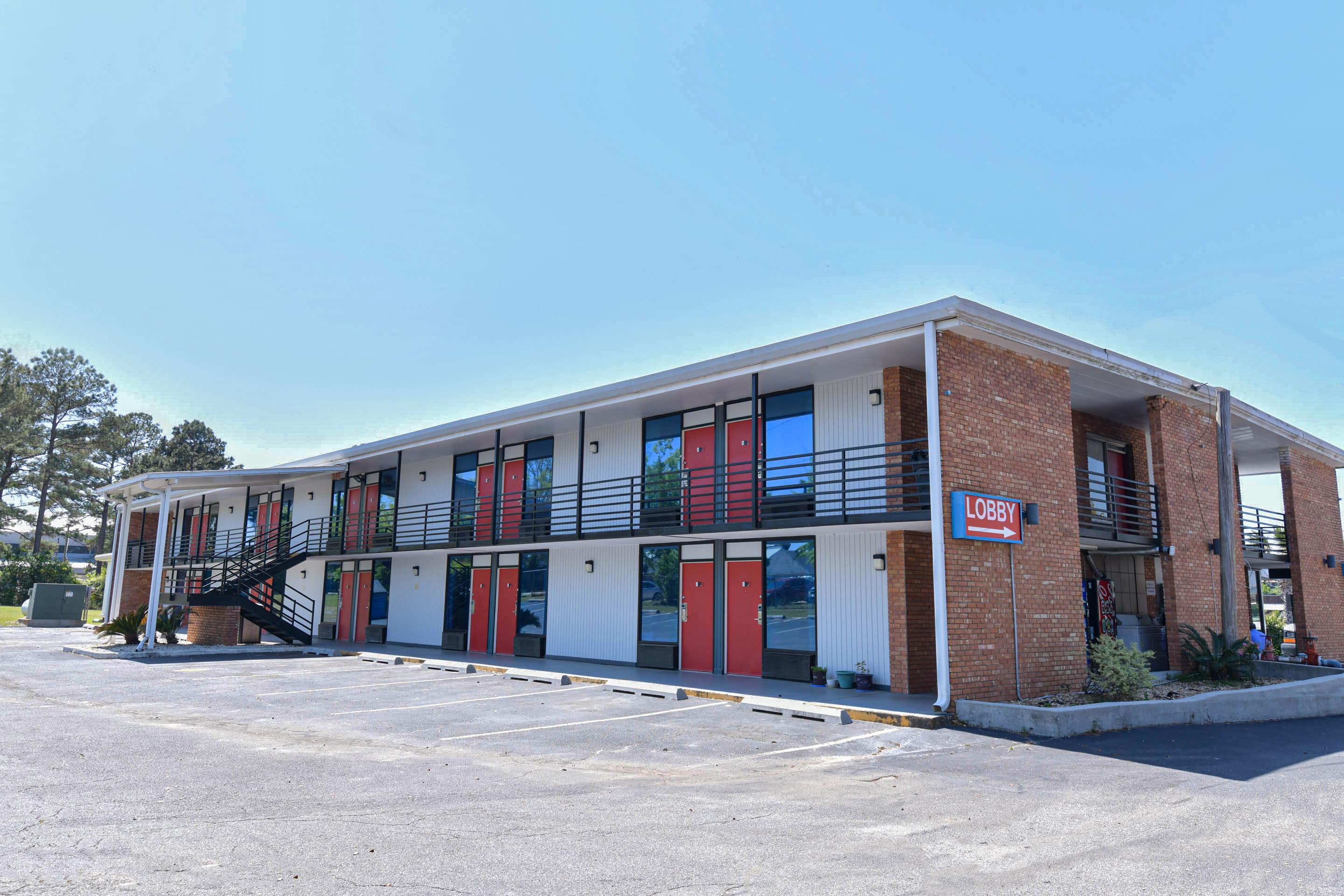 Oyo Hotel Valdosta Ga I-75 Εξωτερικό φωτογραφία